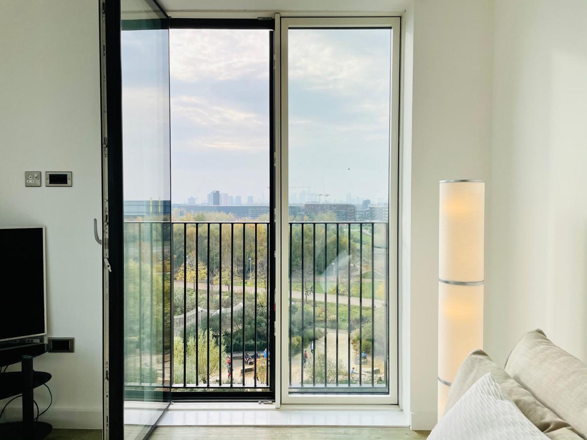 Apartment Panoramic Park And City Penthouses Retreat London